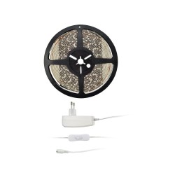 LED pás sada 5 m teplá biela IP65 SOLIGHT WM51-65T – pás na cievke so zdrojom