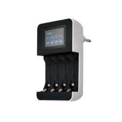 Nabíjačka batérií SOLIGHT DN25 s LCD 1–4 AA/AAA – nabíjačka