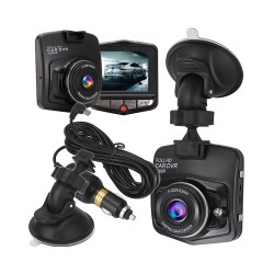 Kamera do auta DVR HD1 AK173C – kamera s držiakom a nabíjačkou